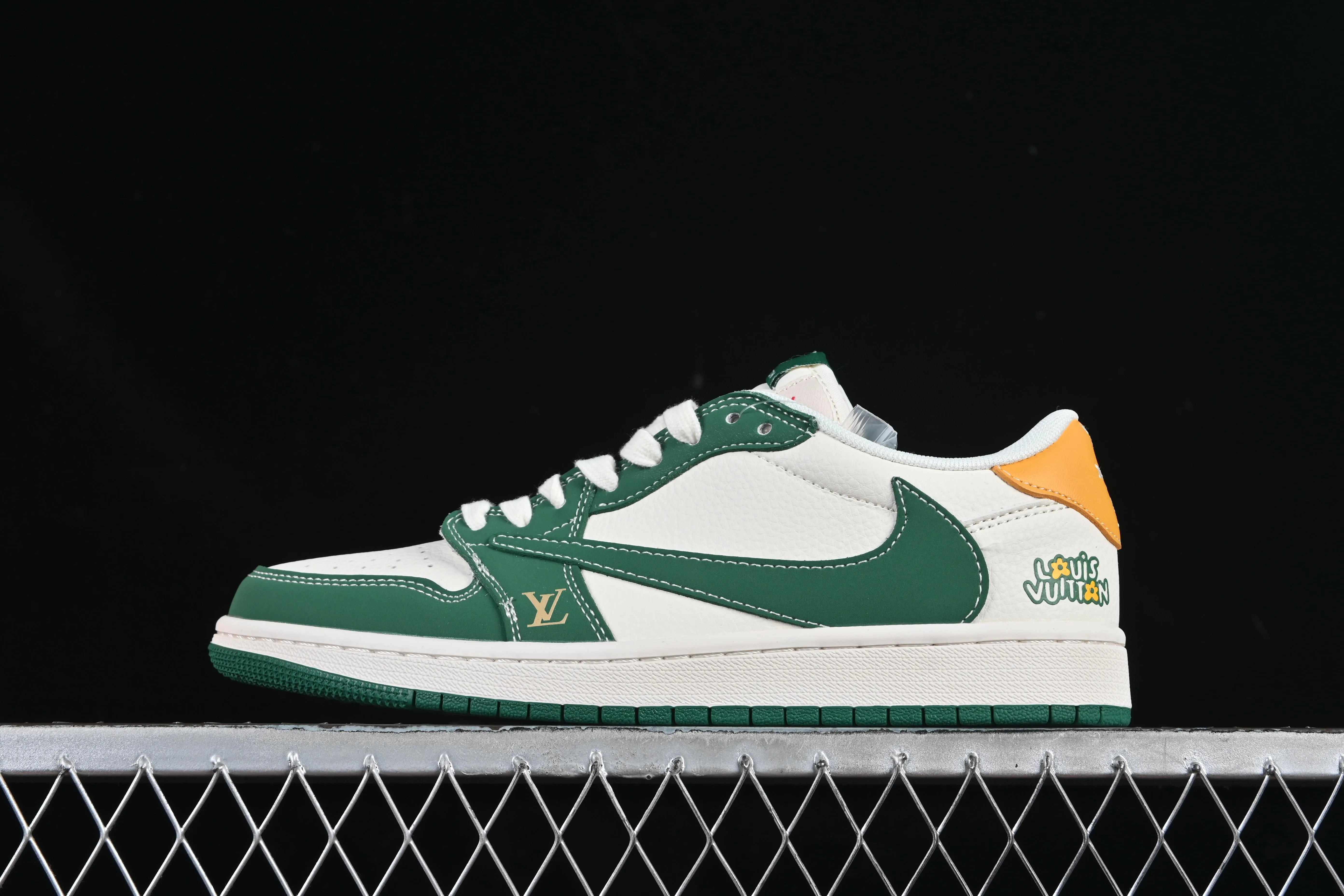 All categories Air Jordan Jordan series basketball shoes Air Jordan 1 Low high-end customized low-top sneakers Travis Scott x Fragment Design x Air Jordan 1 Low OG SP AJ1 Joe 1 LV joint green and yellow tail low-top cultural and casual sneakers ZH2598-161